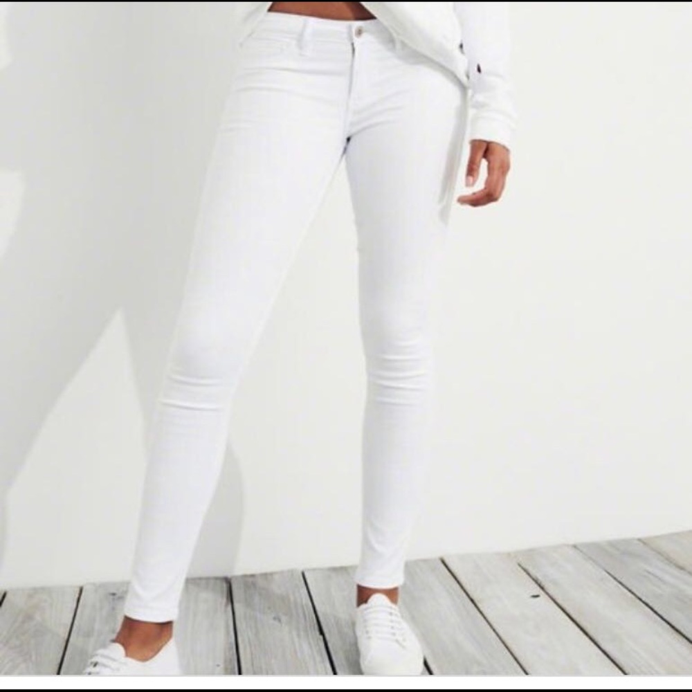 Hollister White Skinny Jeans